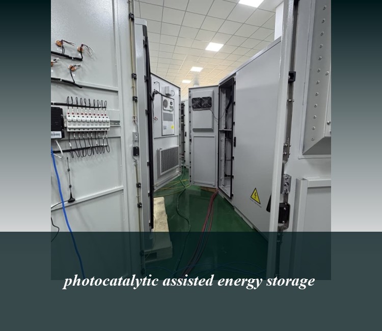 photocatalytic assisted energy storage
